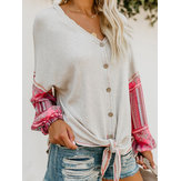 Camisolas bicolores de manga comprida com decote em V