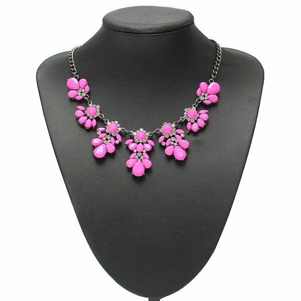 Crystal Flower Pendant Statement Necklace Metal Chain Choker Necklace 