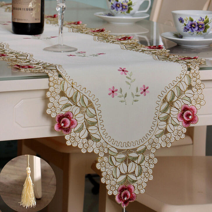 Chemin De Table Couverture Fleur De Bureau Avec Mariage Panicule