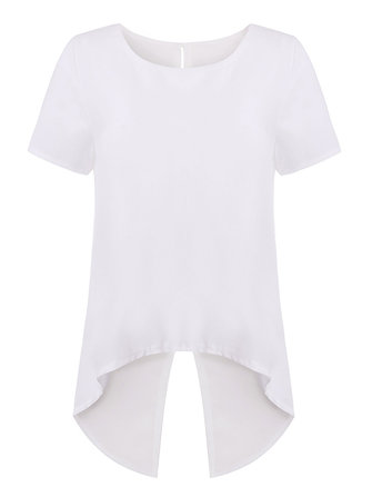 Mujeres atractivas ocasionales sin respaldo s&oacute;lido de la gasa de la blusa de divisi&oacute;n irregular del dobladillo